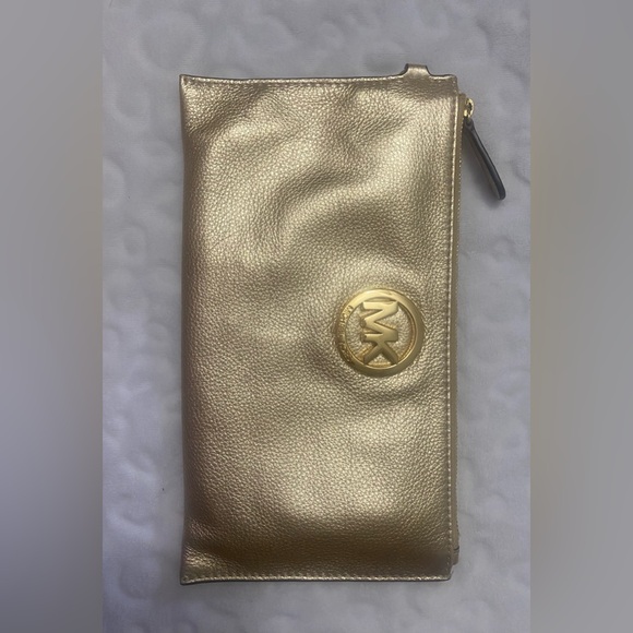 MK Michael Kors, Wristlet wallet! good quality leather - Picture 5 of 8